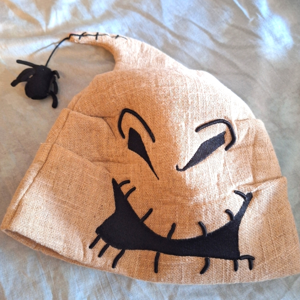 Disney Park The Nightmare Before Christmas Oogie Boogie Pointy Santa Hat